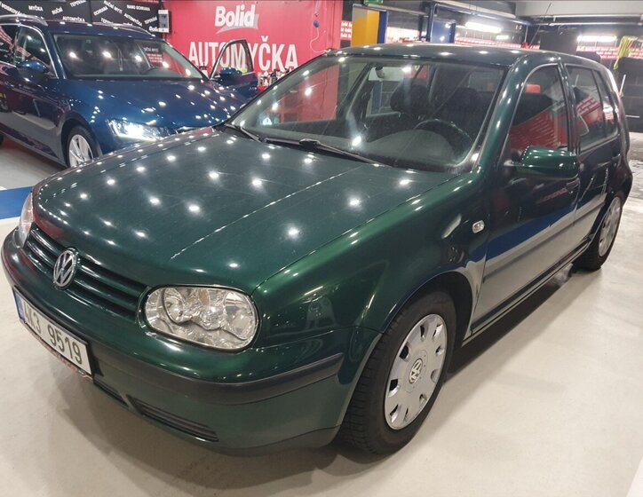 Volkswagen Golf Hatchback 1,6 l 77 kw