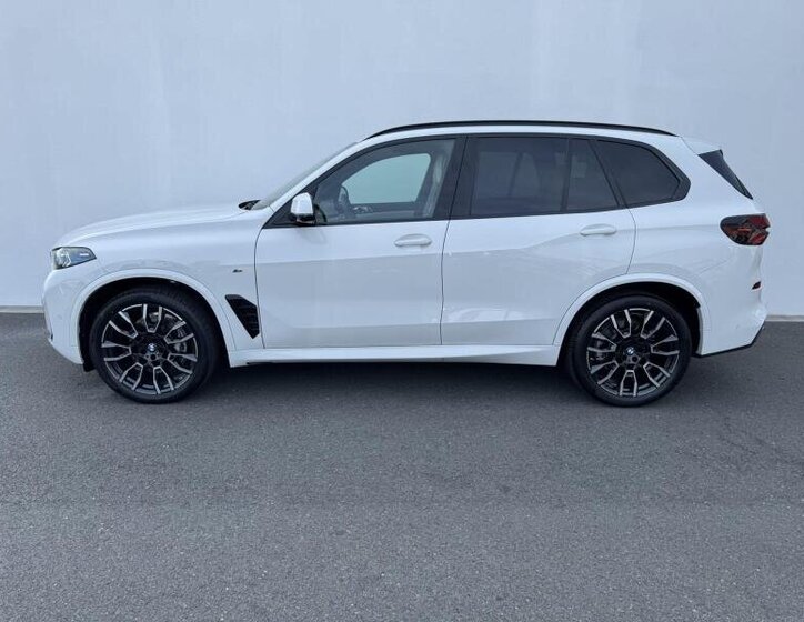 BMW X5 SUV / Terénní 3,0 l 250 kw