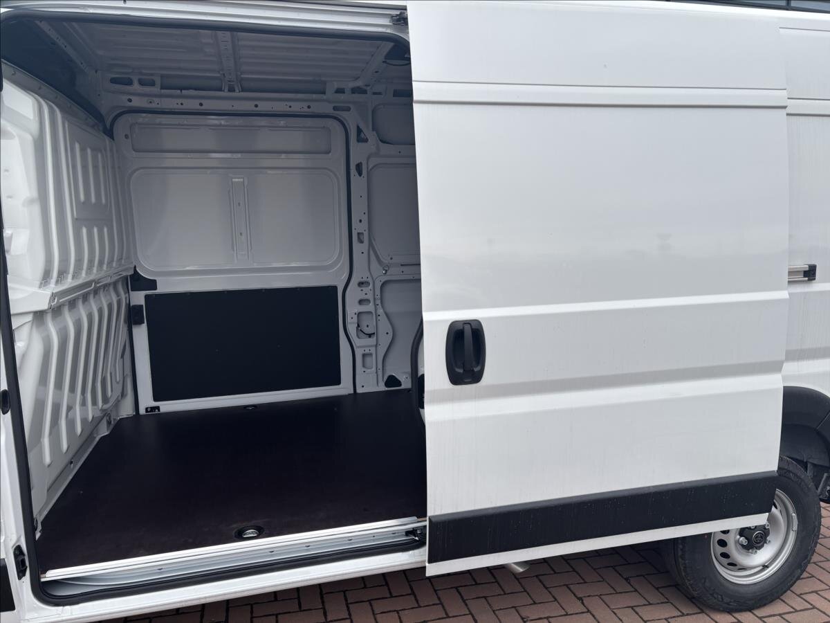 Toyota ProAce Skříň 2,2 l 103 kw