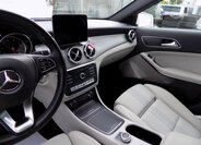 Mercedes-Benz GLA 24