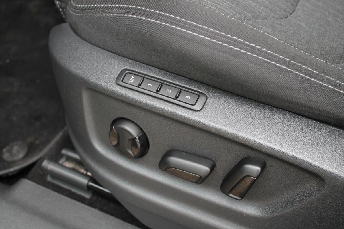 Škoda Kodiaq SUV / Terénní 2,0 l 140 kw