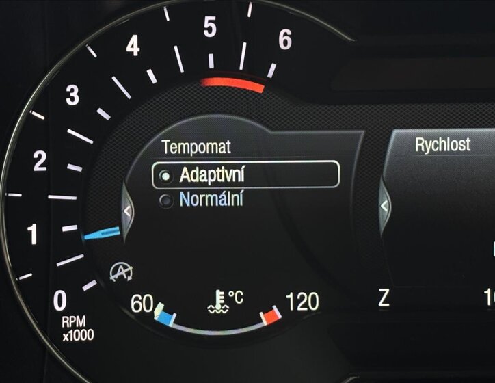 Ford Mondeo Kombi 2,0 l 132 kw