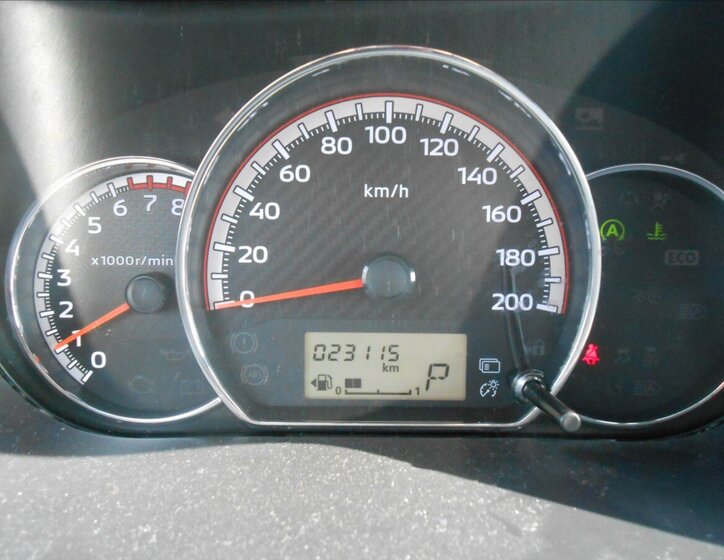 Mitsubishi Space Hatchback 1,2 l 59 kw