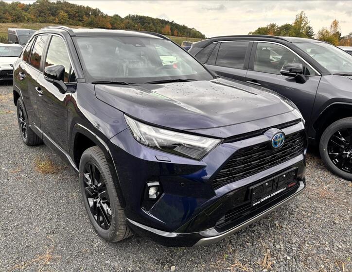 Toyota RAV4 1