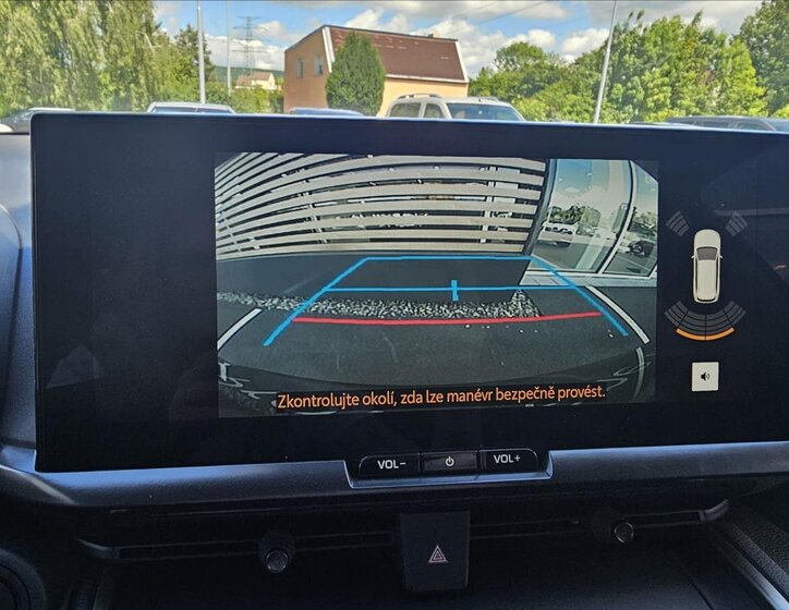 Toyota C-HR Hatchback 1,8 l 72 kw