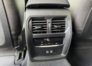 BMW Řada 3 Sedan / Limuzína 2,0 l 140 kw