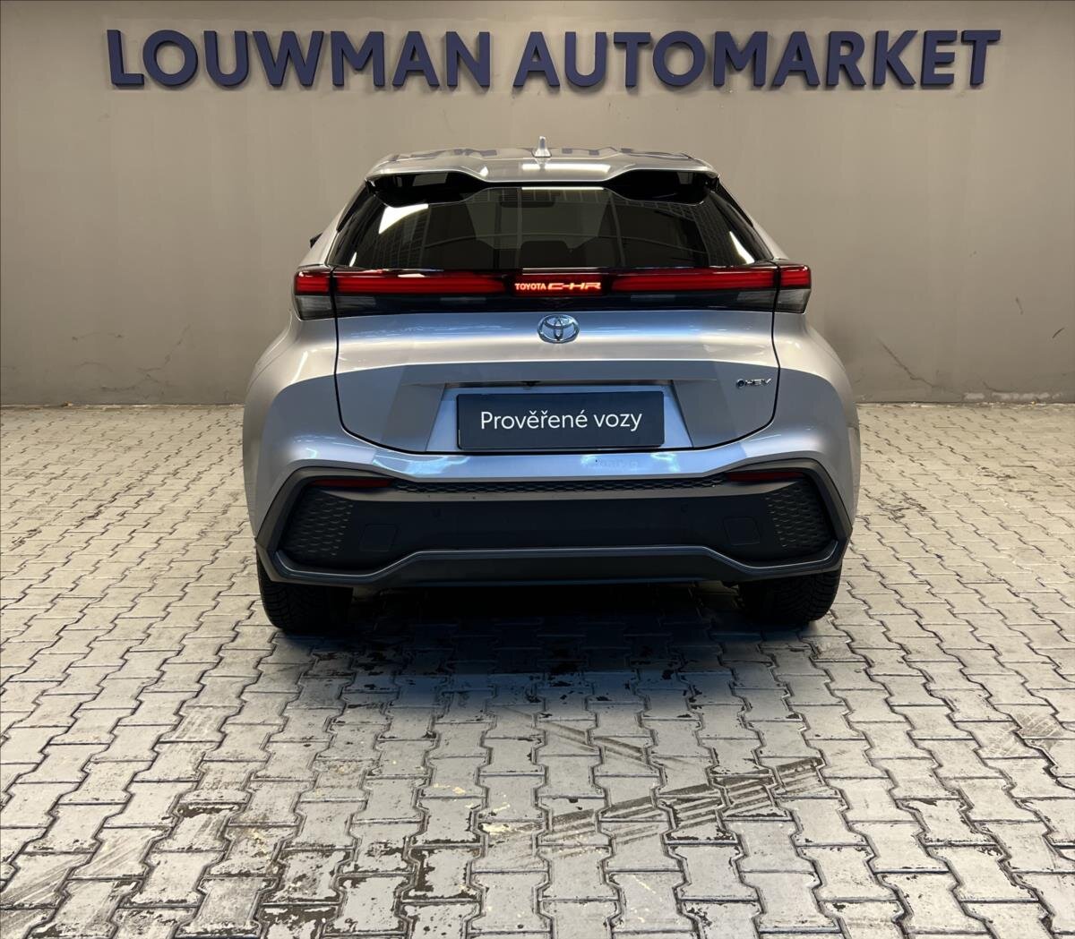 Toyota C-HR Hatchback 1,8 l 72 kw