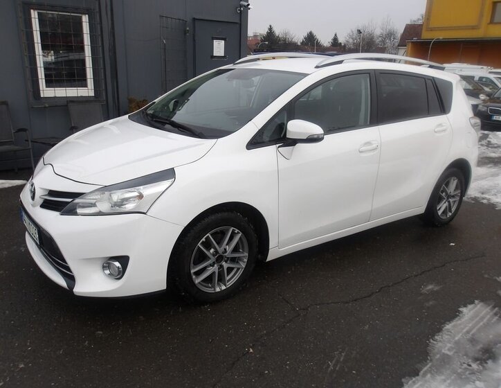 Toyota Verso MPV 1,6 l 82 kw