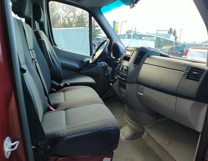 Mercedes-Benz Sprinter Valník 2,1 l 80 kw