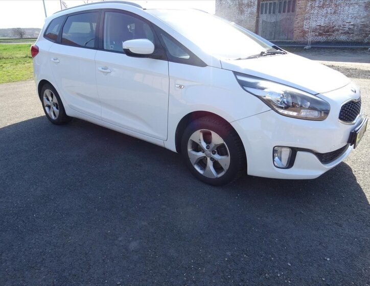 KIA Carens Kombi 1,6 l 99 kw