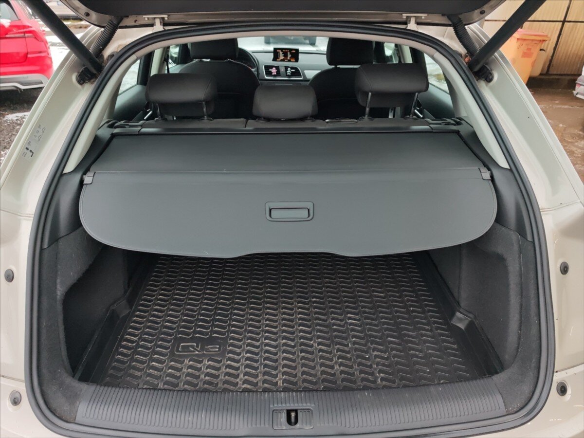 Audi Q3 SUV / Terénní 2,0 l 110 kw