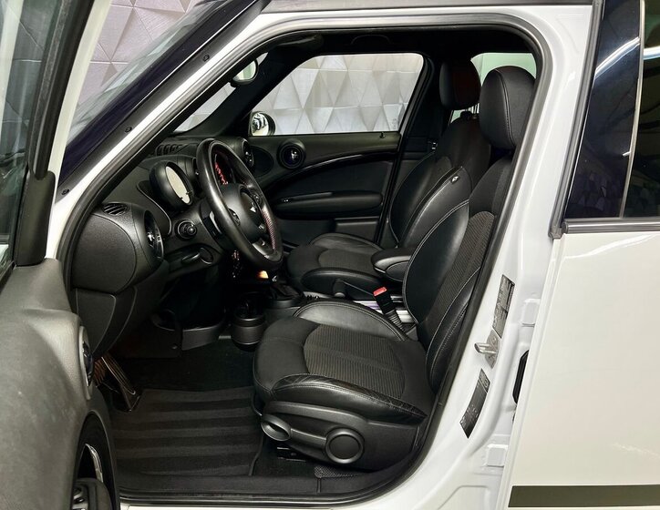 Mini Cooper S Hatchback 2,0 l 105 kw