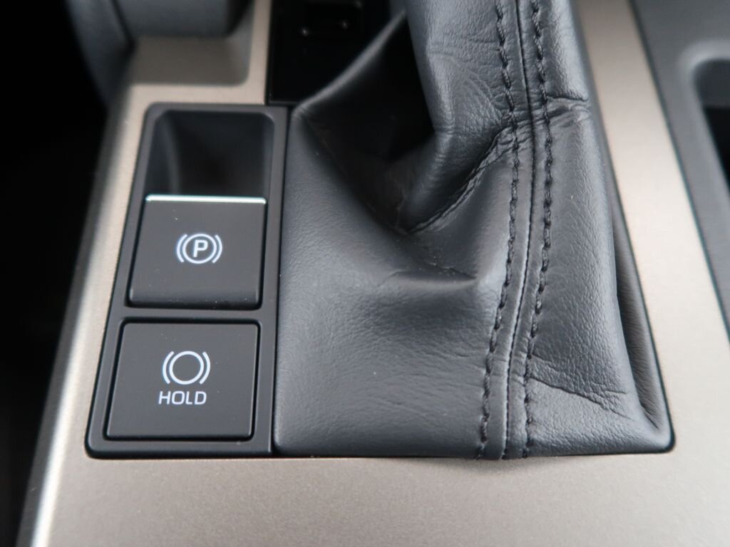 Toyota Land Cruiser SUV 2,8 l 151 kw