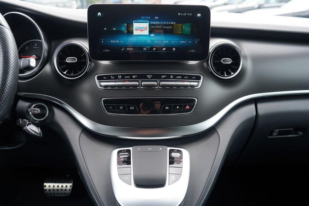 Mercedes-Benz Třídy V MPV 2,0 l 176 kw