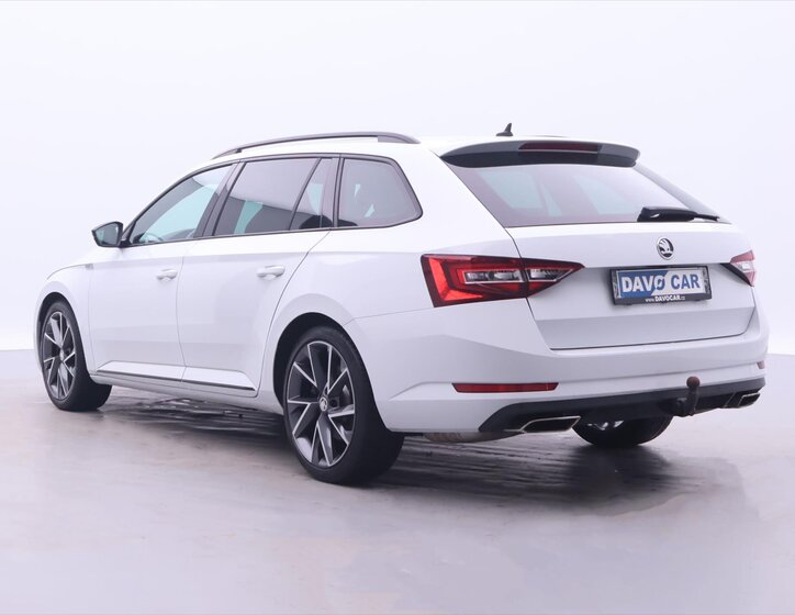 Škoda Superb Kombi 2,0 l 206 kw