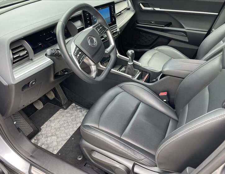 SsangYong Torres SUV / Terénní 1,5 l 120 kw