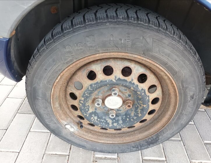 Renault Clio Hatchback 1,1 l 43 kw