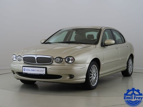 Jaguar X-Type Sedan / Limuzína 2,0 l 96 kw