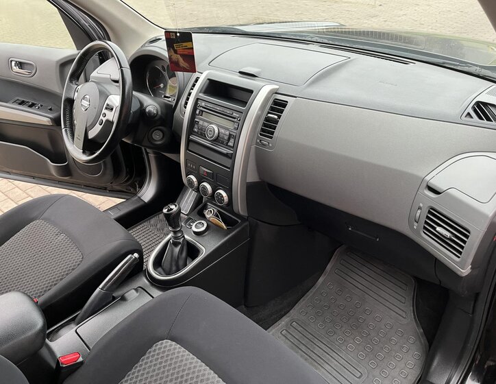 Nissan X-Trail 15