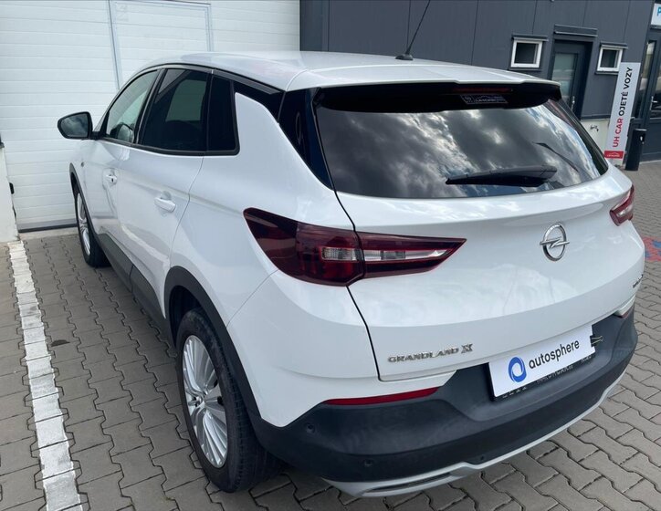 Opel Grandland X SUV 2,0 l 130 kw
