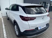 Opel Grandland X SUV 2,0 l 130 kw