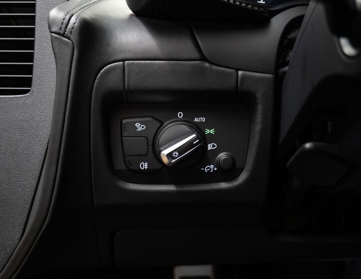 Audi R8 Kupé 5,2 l 456 kw