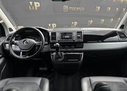 Volkswagen Multivan 22