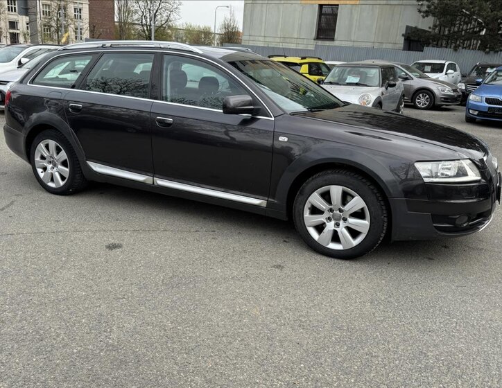 Audi A6 Allroad Kombi 3,0 l 171 kw
