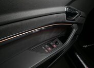 Audi e-tron SUV 0,0 300 kw