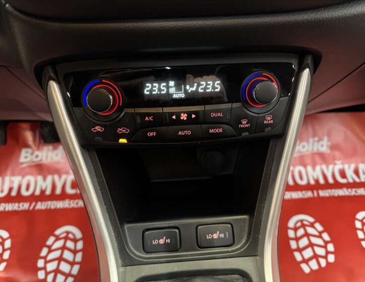 Suzuki SX4 S-Cross 27