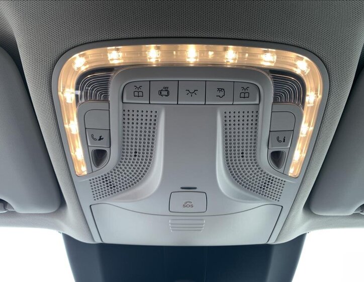 Mercedes-Benz Ostatní Ostatní 2,0 l 174 kw