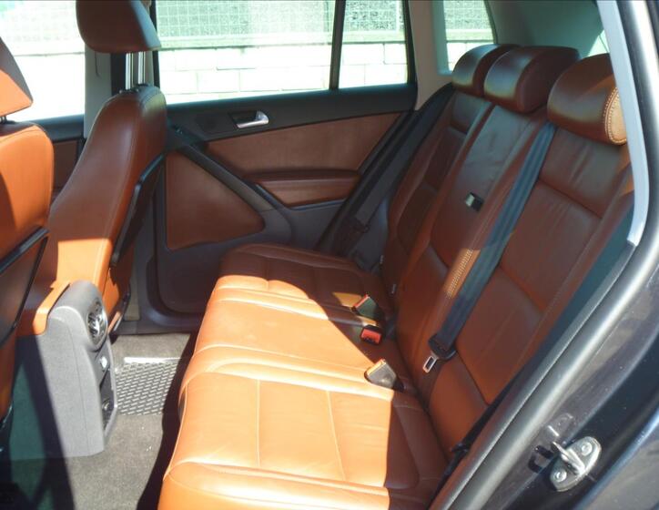 Volkswagen Tiguan 12