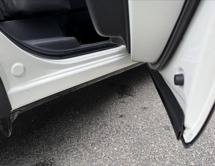 Nissan Qashqai SUV 1,5 l 76 kw