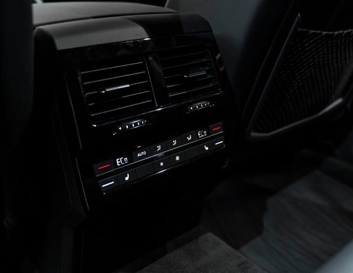 Volkswagen Touareg SUV 3,0 l 210 kw