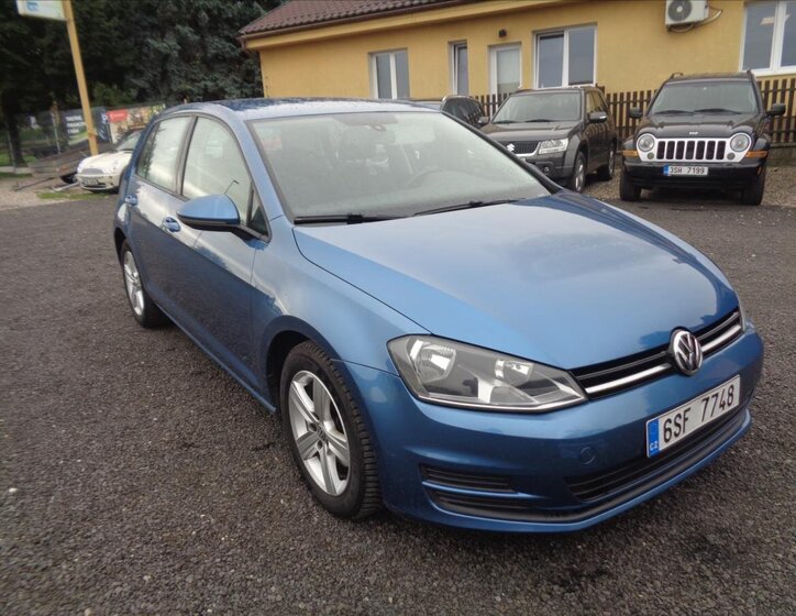 Volkswagen Golf 1