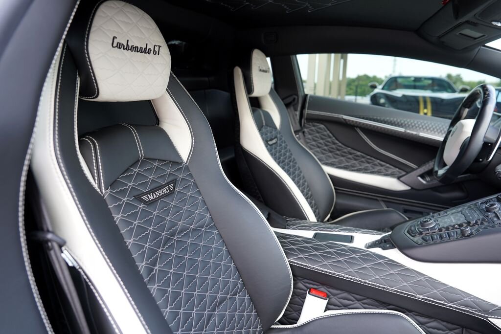 Lamborghini Aventador Kupé 6,5 l 1190 kw