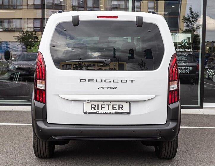 Peugeot Rifter MPV 1,5 l 96 kw