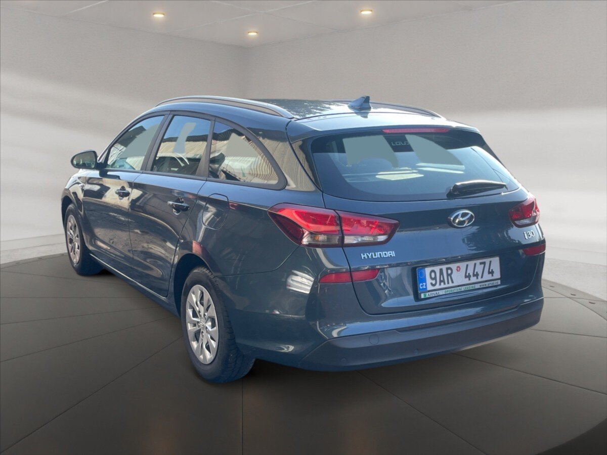 Hyundai i30 Kombi 998,0 88 kw