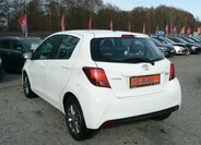 Toyota Yaris 4