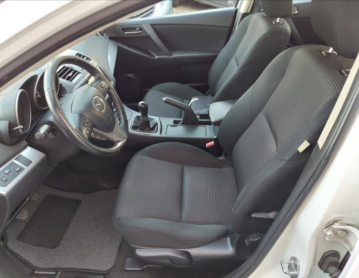 Mazda 3 Hatchback 1,6 l 77 kw