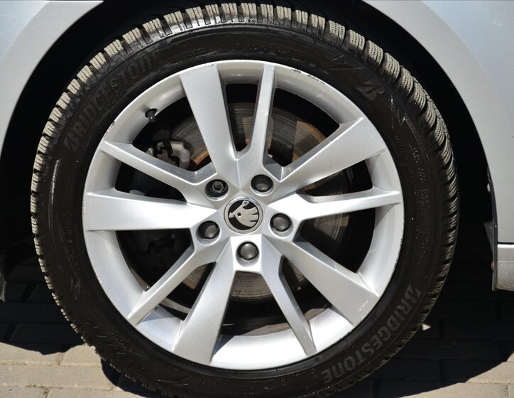 Škoda Octavia Liftback 1,8 l 132 kw