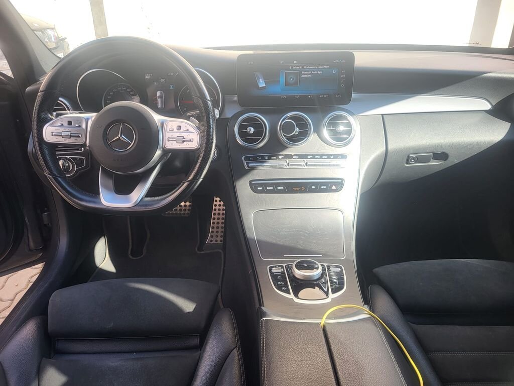 Mercedes-Benz Třídy C Kombi 2,0 l 143 kw