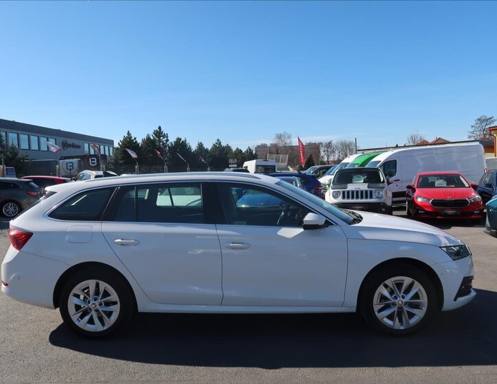 Škoda Octavia Kombi 2,0 l 85 kw