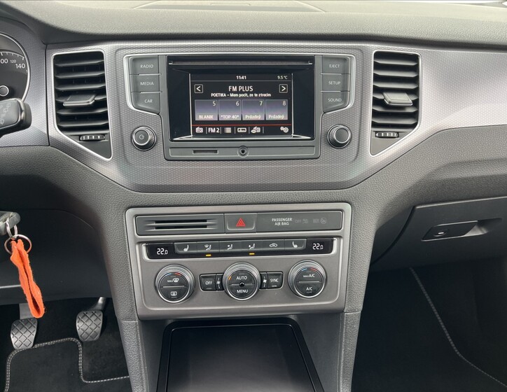 Volkswagen Golf Sportsvan 24