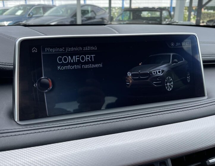 BMW X6 SUV 3,0 l 230 kw