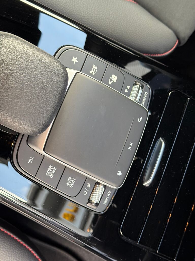 Mercedes-Benz Třídy A Hatchback 1,3 l 118 kw