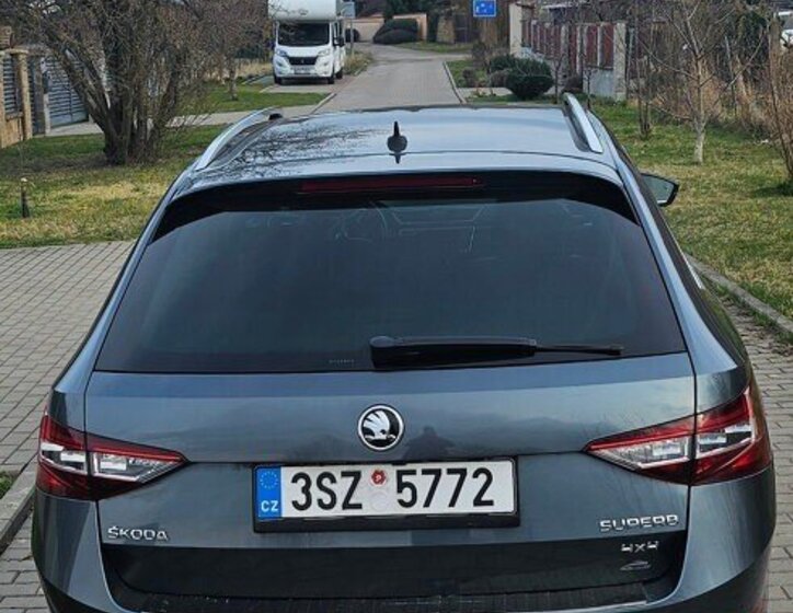 Škoda Superb Kombi 0,0 140 kw