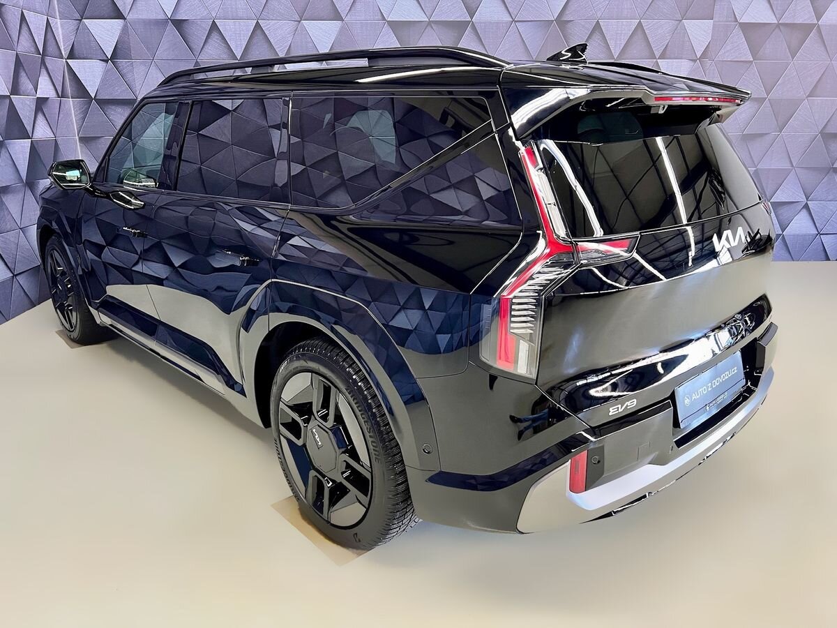 KIA EV9