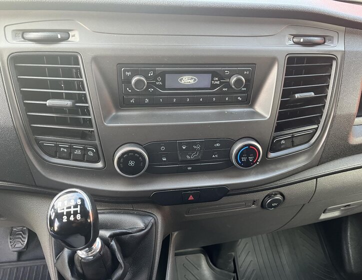 Ford Transit Custom 16