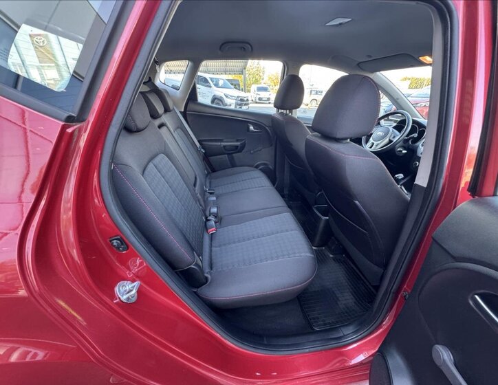 KIA Venga Kombi 1,4 l 66 kw